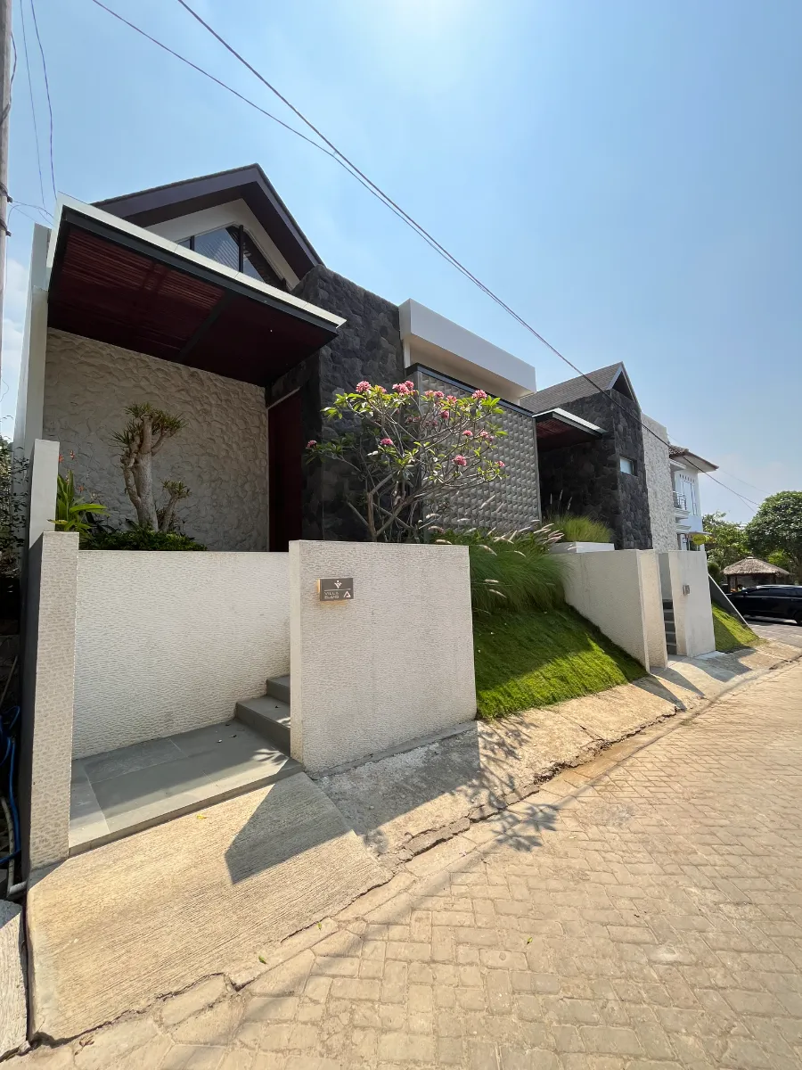 Foto 2 VILLA ELANG